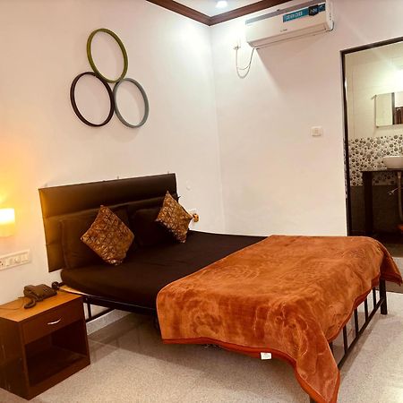 Hotel Harmony By Heaven Calangute Bagian luar foto