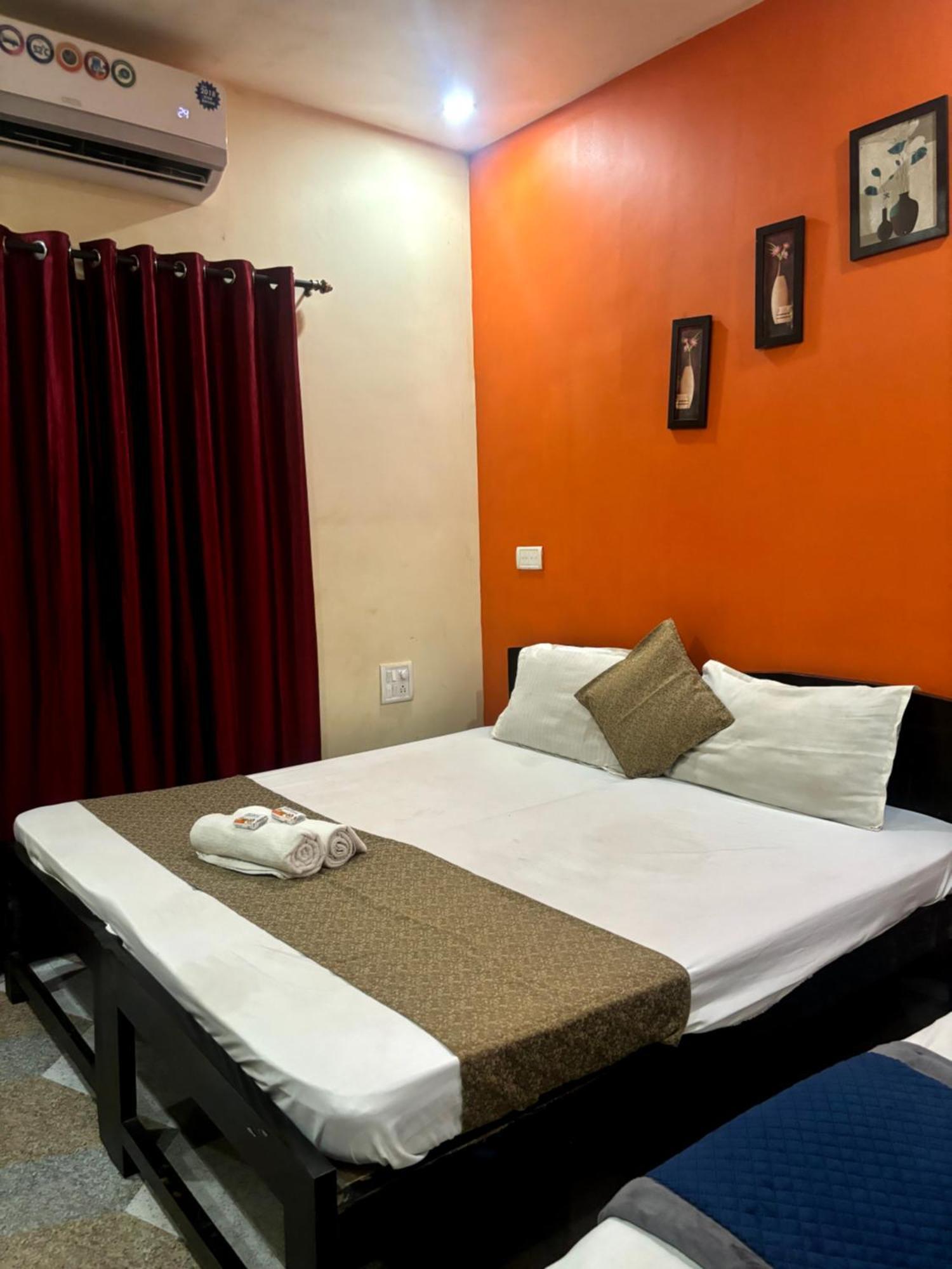 Hotel Harmony By Heaven Calangute Bagian luar foto