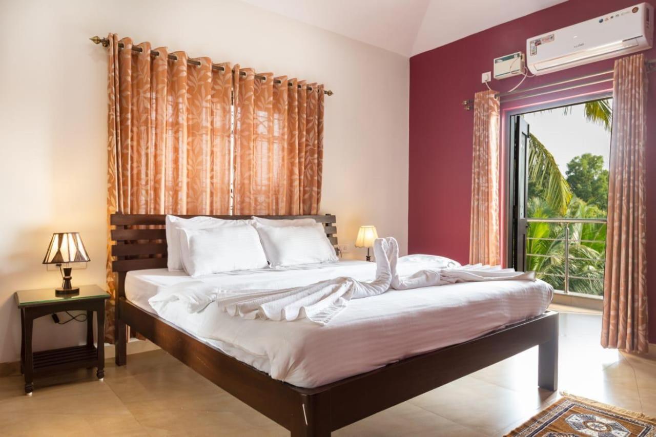 Hotel Harmony By Heaven Calangute Bagian luar foto